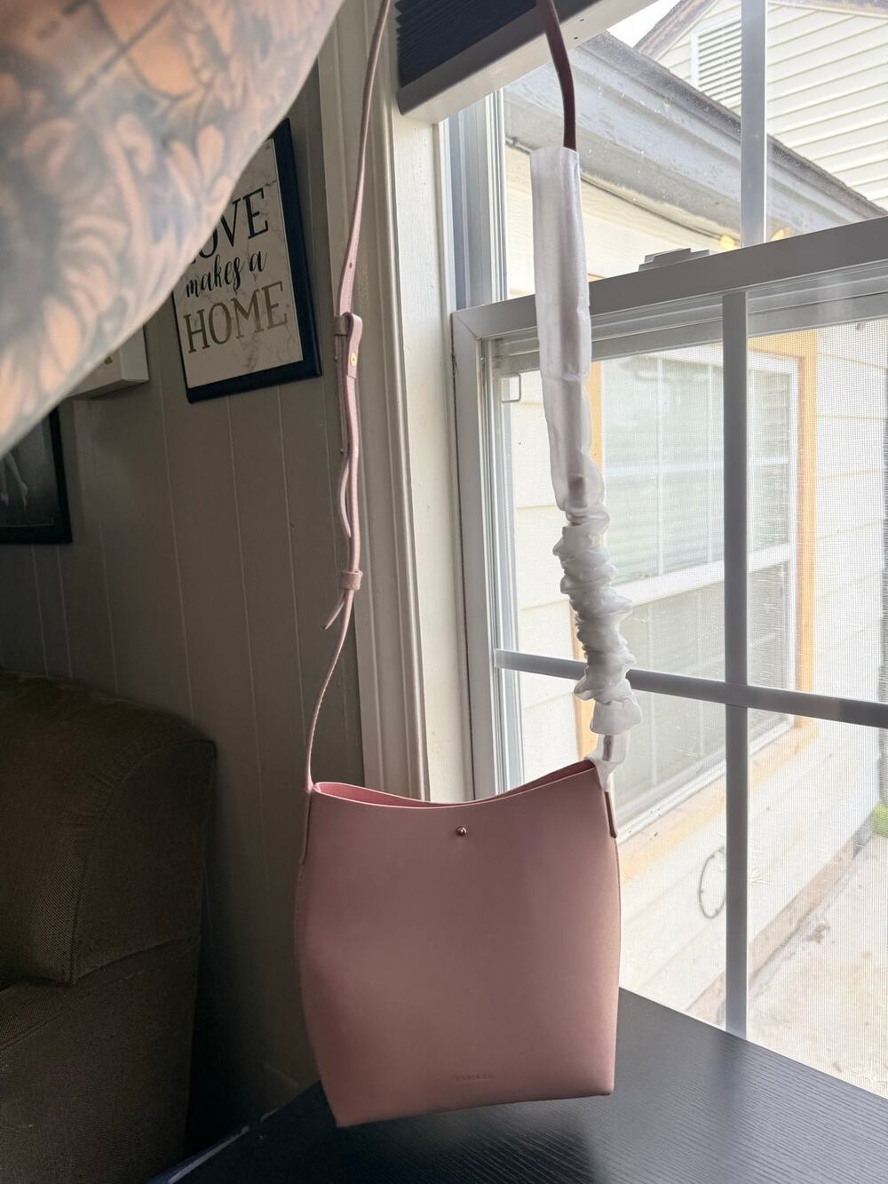 Samara Pink Vegan Leather Crossbody Bag Minimalist Bucket Purse Adjustable Strap